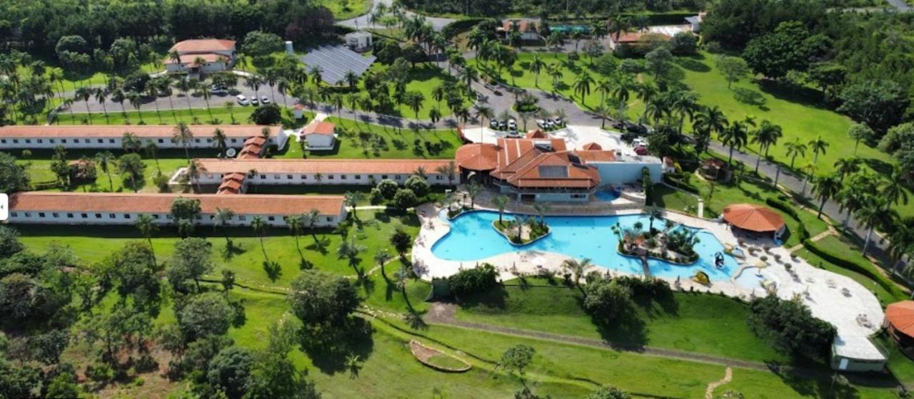 Obba Coema Village Hotel Capitólio エクステリア 写真