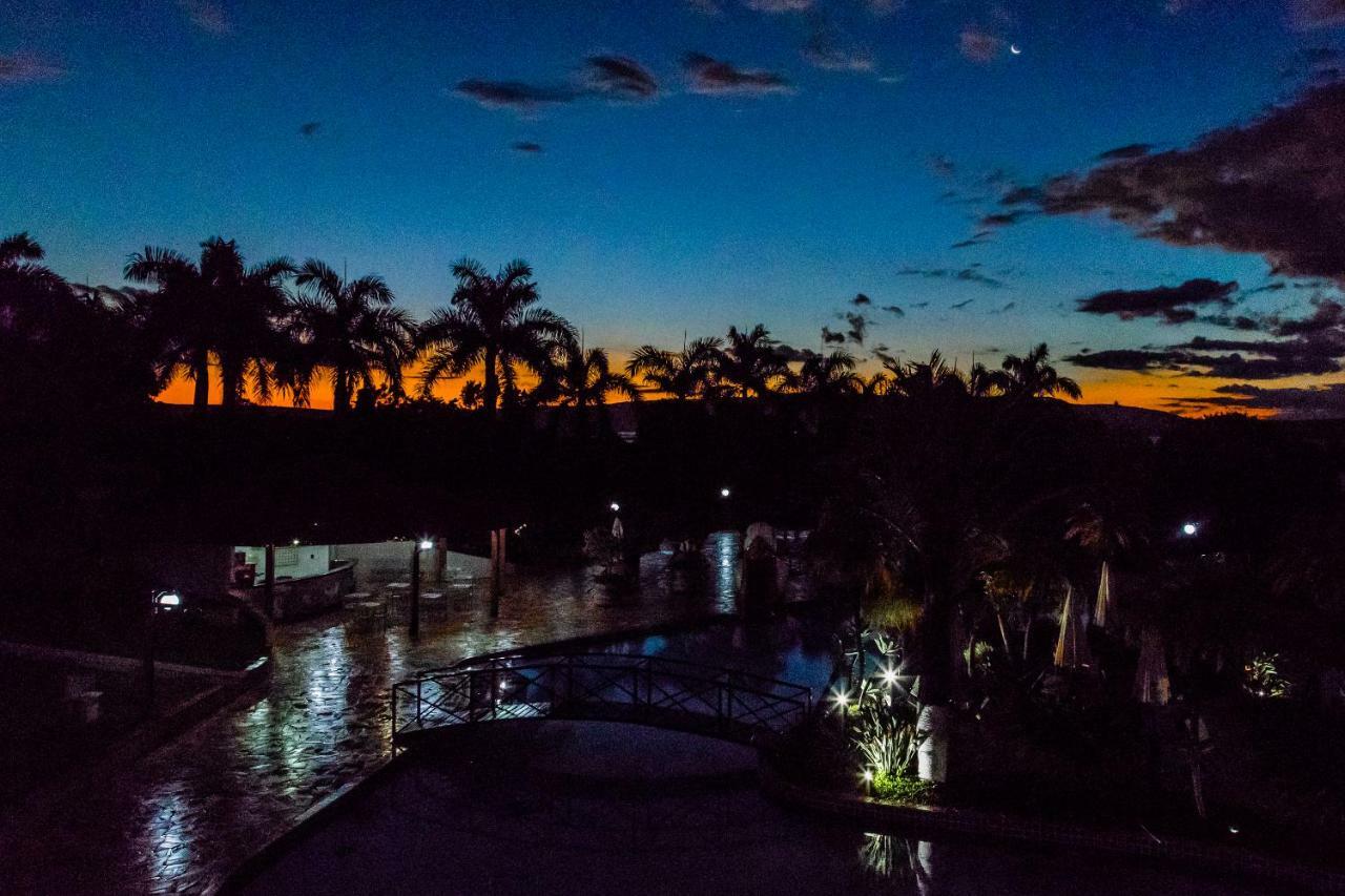 Obba Coema Village Hotel Capitólio エクステリア 写真